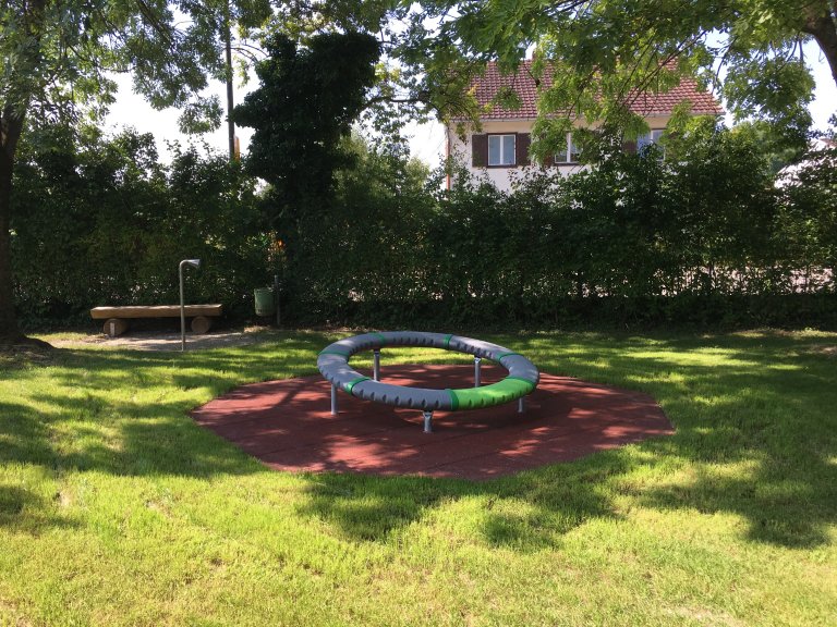 Grossansicht in neuem Fenster: Spielplatz Kanalstraße 2021-08 II